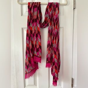 Vera Bradley Soft Fringe Scarf in Bohemian Chevron